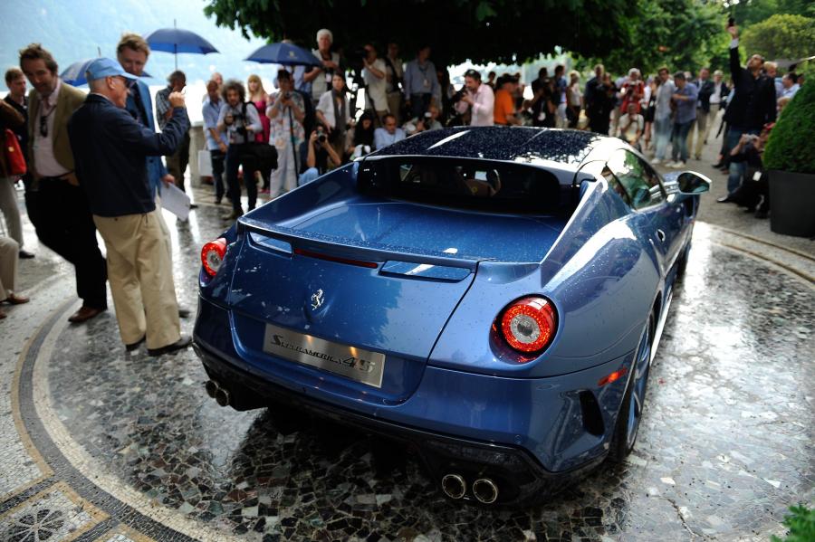  Ferrari Superamerica 45 2011 года  (фото 14 из 27)